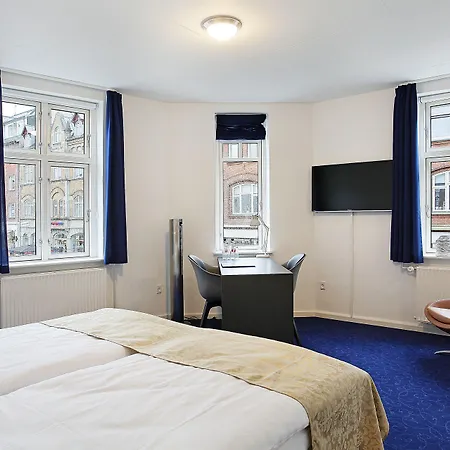 Отель Herning City Hotel Хернинг