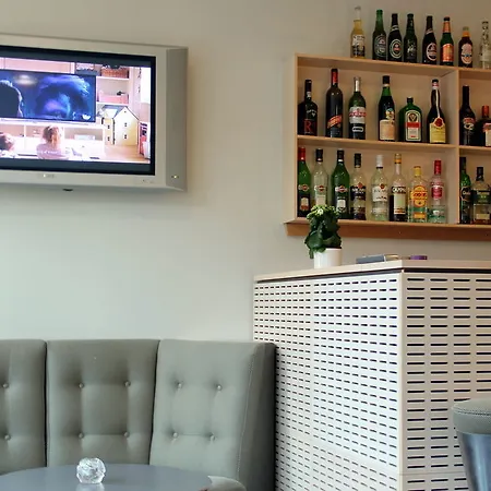 Herning City Hotel Отель 3*